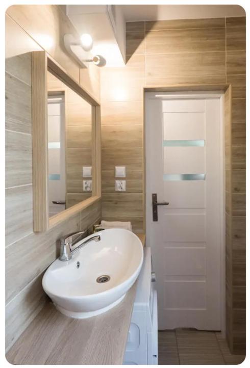 Hello Apartments Broniewskiego Hawajski 400 M Do Plazy غدانسك المظهر الخارجي الصورة